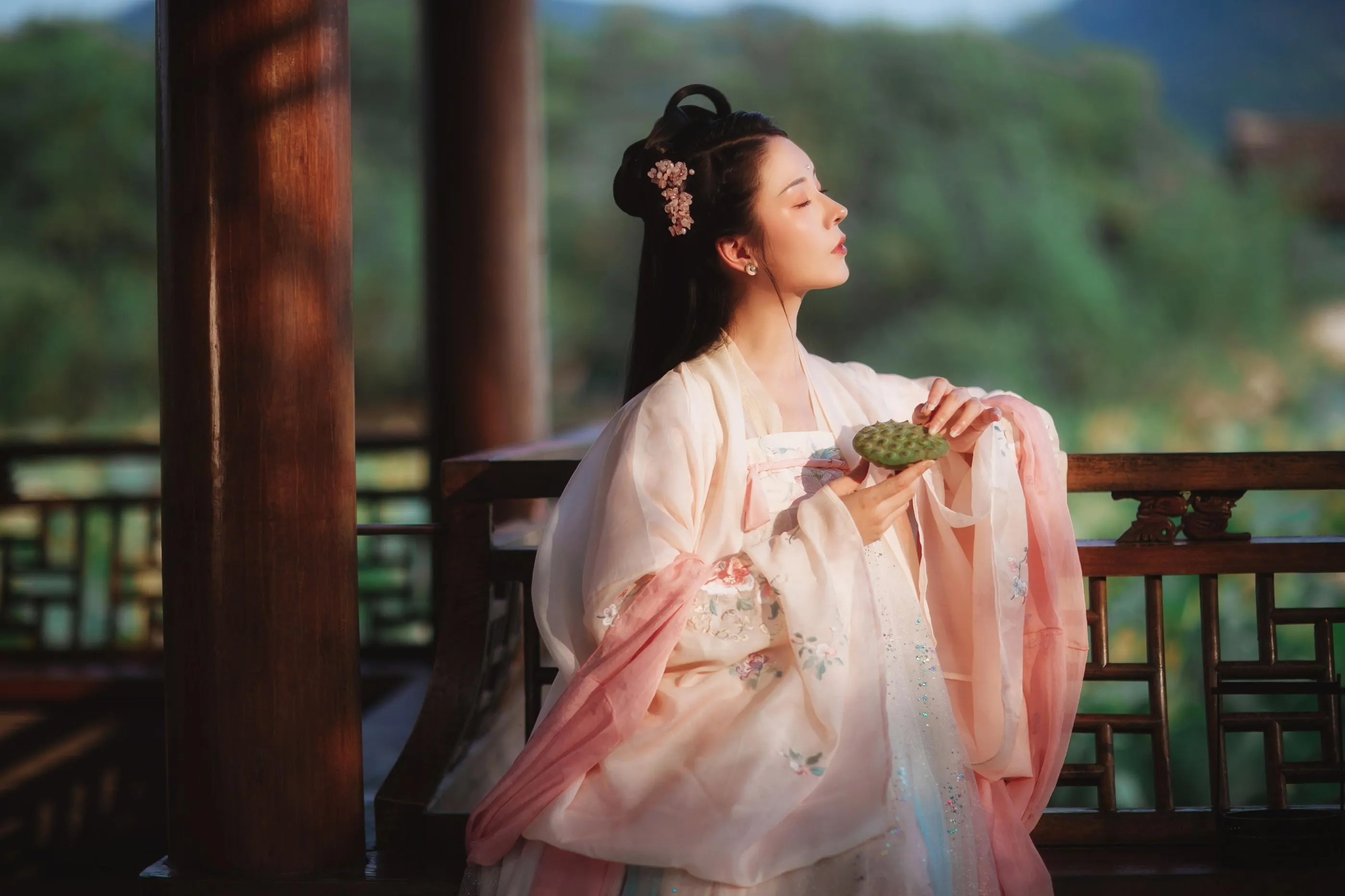 [YITUYU艺图语]2022.01.03 荷 葵花花花儿 [21P]插图6